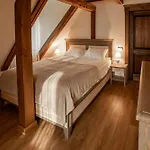 Of Vilhelm Aparthotel 4*