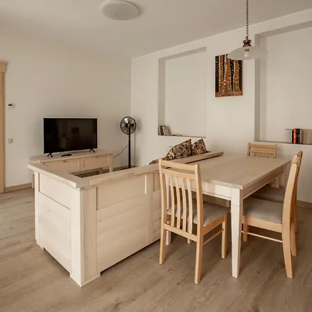 Of Vilhelm Apartmanhotel Riga